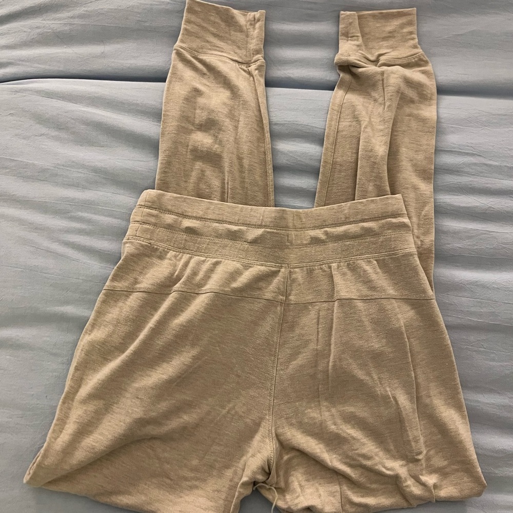 Lululemon joggers